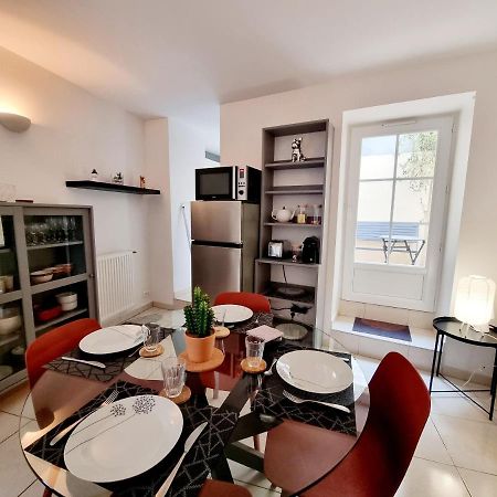 Coquette Maison De Ville Calme Avec Patio Ангулем Экстерьер фото